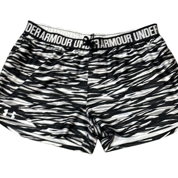 🍀2/$22 Under Armour Heatgear Perfect Pace Black White Running Short Womens Large - Picture 3 of 11